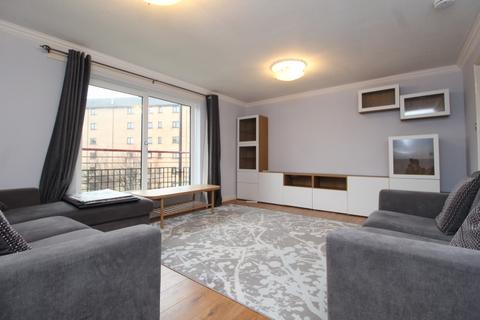 3 bedroom flat to rent, 25 Riverview Drive, Glasgow, G5 8EU