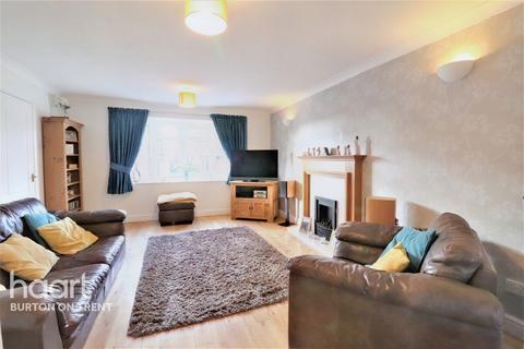 4 Elwyn Close, Stretton, Burton-on-trent, DE13 0BG