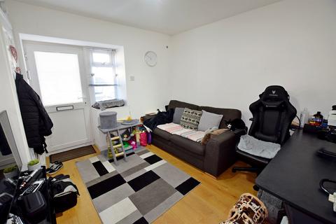 1 bedroom flat to rent, London Road, Bognor Regis, PO21