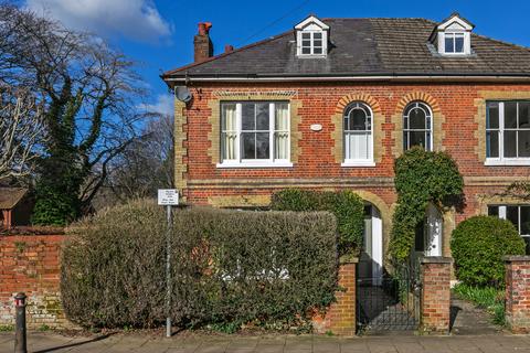 4 bedroom semi-detached house for sale - Ranelagh Road, Winchester, SO23