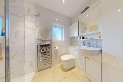 214 Beech Avenue, Northampton, NN3 2LE