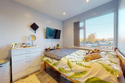 214 Beech Avenue, Northampton, NN3 2LE