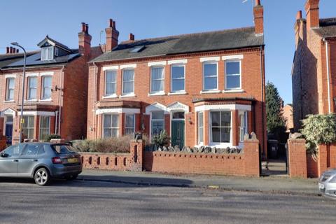 3 bedroom semi-detached house for sale - Comer Road, Worcester WR2 5HY
