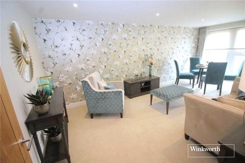2 bedroom apartment for sale - Goldwyn House, Studio Way, Borehamwood, Hertfordshire, WD6