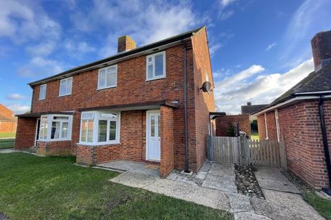 4 bedroom semi-detached house to rent - AVAILABLE UNTIL END OF JULY - Hay Road, Chichester