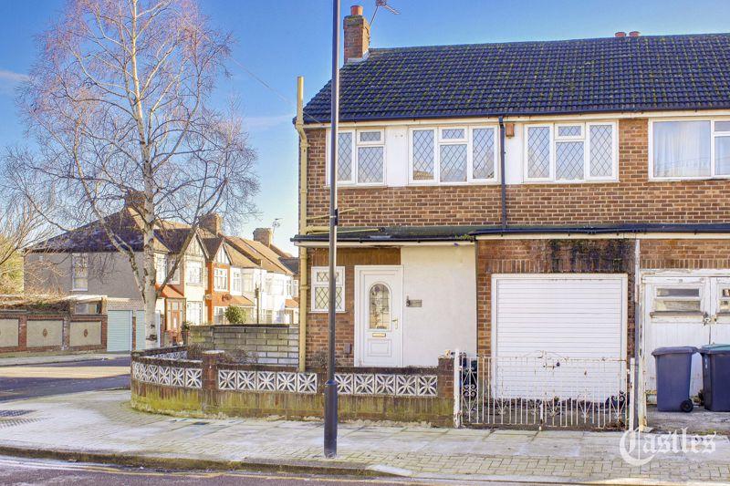 Stirling Road, London, N22 3 bed terraced house for sale £525,000