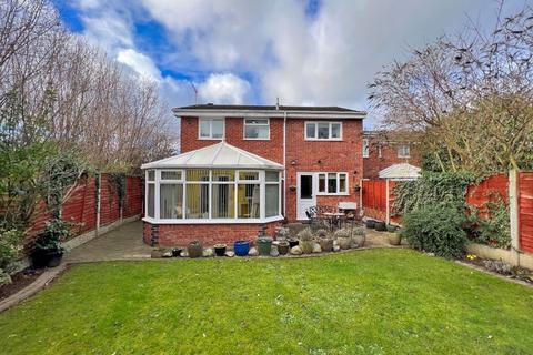 4 bedroom detached house for sale - Baneberry Drive, FEATHERSTONE