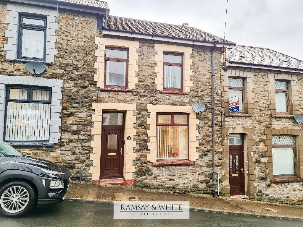 Edwards Street, Miskin, Mountain Ash, CF45 3AJ 2 bed terraced house for