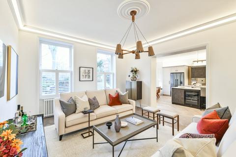 4 bedroom flat for sale, Bramham Gardens, London