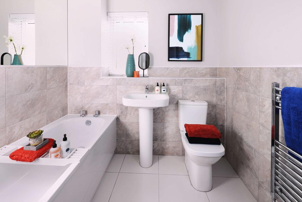Main family bathroom