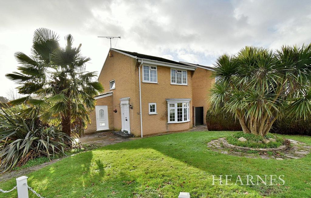 Coppice Avenue, Ferndown, BH22 3 bed detached house £375,000