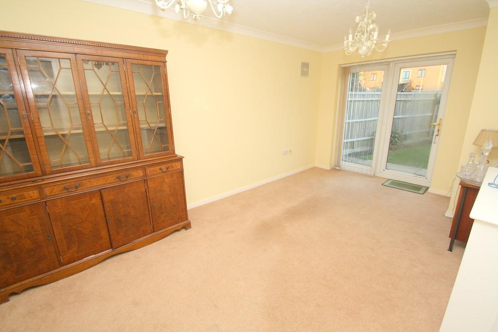 Albany Place, Egham, TW20 2 bed retirement property for sale £175,000