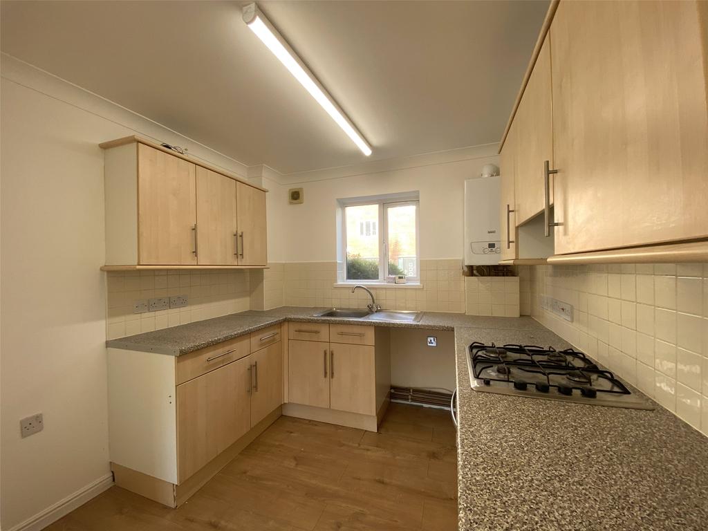 Silverwood Heights, Barnstaple... 2 bed apartment £458 pcm (£106 pw)