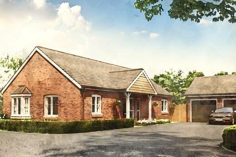 3 bedroom bungalow for sale - Bee Meadow, North Road, South Molton, Devon, EX36