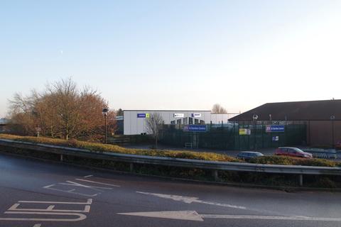 Industrial unit to rent - The Trade Yard, Grange Park Lane, Willerby, Hull, East Yorkshire