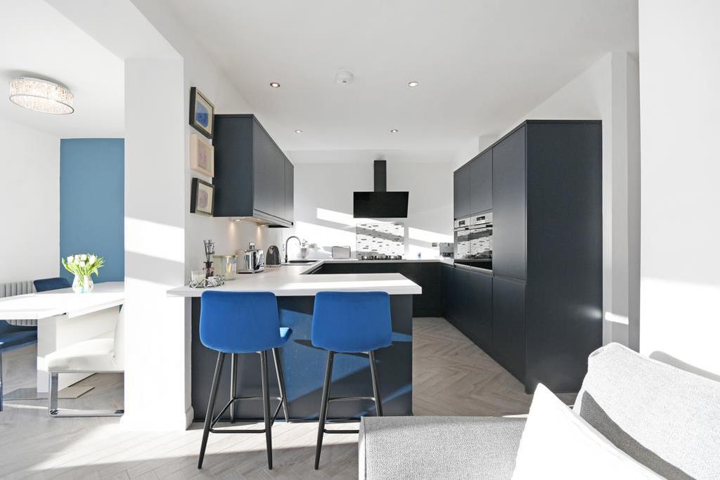 Dalewood Road, Sheffield 4 bed semidetached house £450,000