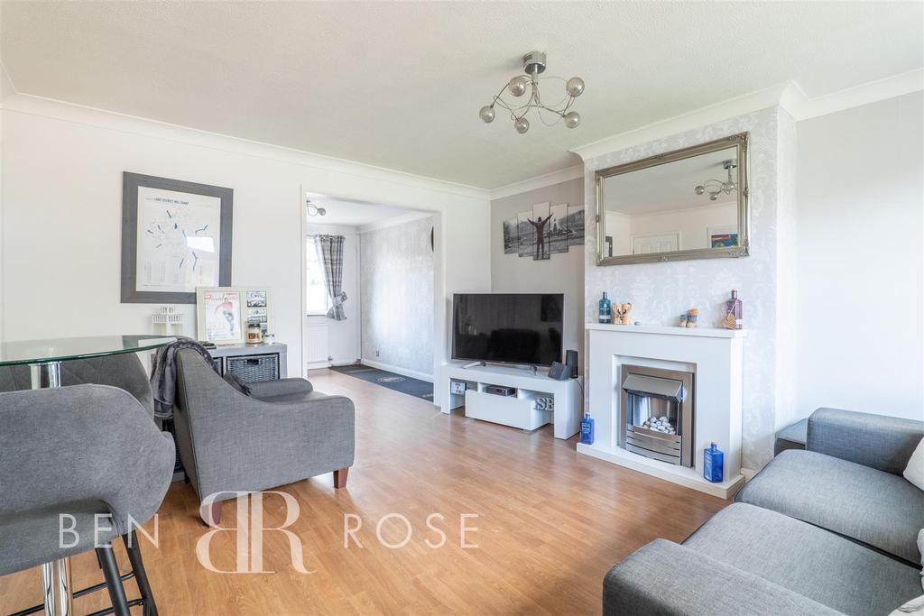 Empress Way, Euxton, Chorley 3 bed semidetached house £199,995