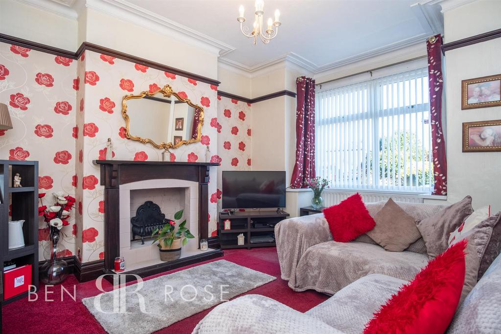 Mayfield Road, Chorley 4 bed terraced house for sale £159,995