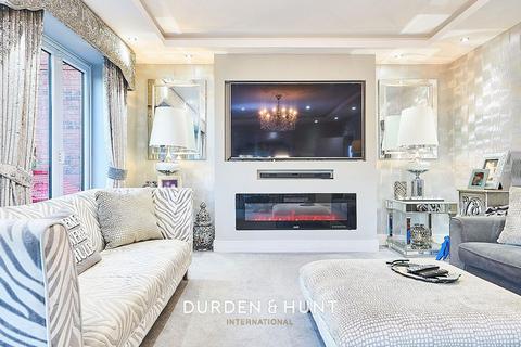 undefined, Mount Pleasant Road, Chigwell, IG7