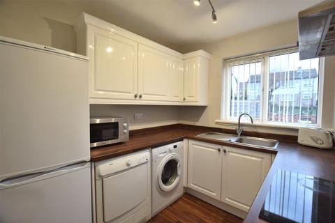 2 bedroom semi-detached house for sale - Laverick, Leam Lane, Gateshead, Tyne & Wear, NE10