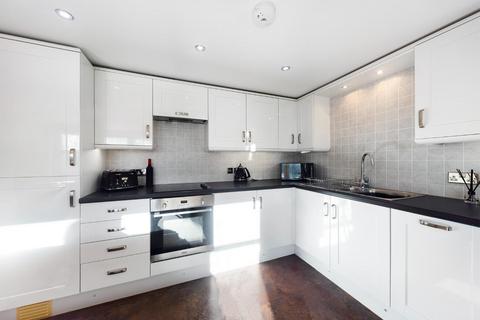 2 bedroom flat for sale, Scalby Mills Road, Scarborough