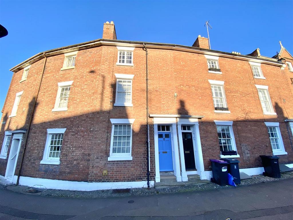 Abbey Foregate, Shrewsbury 3 bed terraced house for sale £260,000