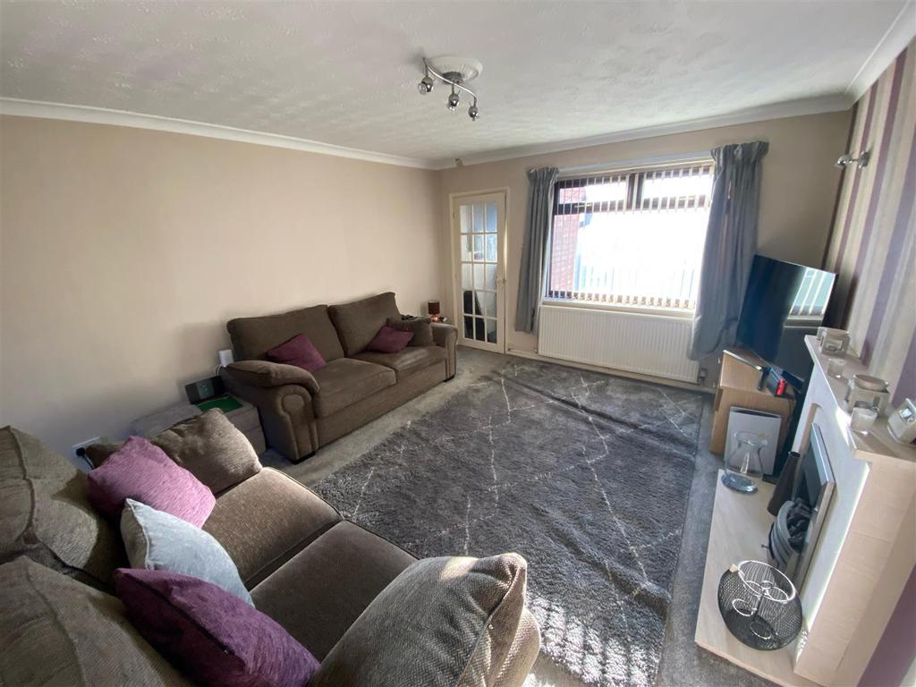 Hallam Way, West Hallam, Ilkeston 2 bed semidetached house £170,000