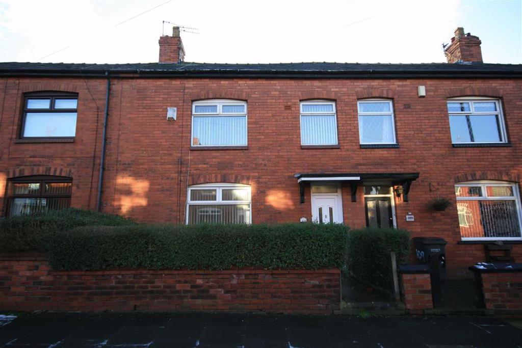 Stanley Road, Chadderton 3 bed terraced house £850 pcm (£196 pw)