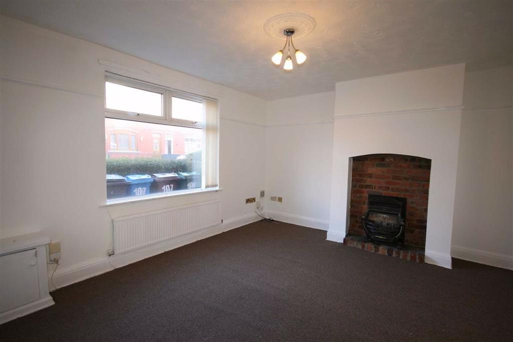 Stanley Road, Chadderton 3 bed terraced house £850 pcm (£196 pw)