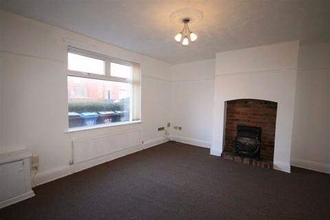 3 bedroom terraced house to rent, Stanley Road, Chadderton