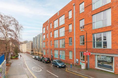 518 Armidale Place, Bristol, BS6 5DA