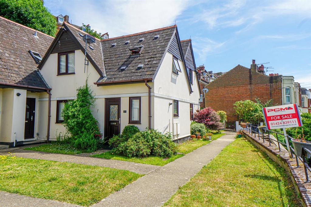 St Andrews Villas, Stonefield Road... 2 bed terraced house for sale £260,000