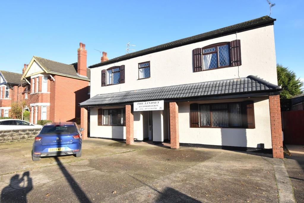Normanby Road, Scunthorpe Guest house for sale £185,000
