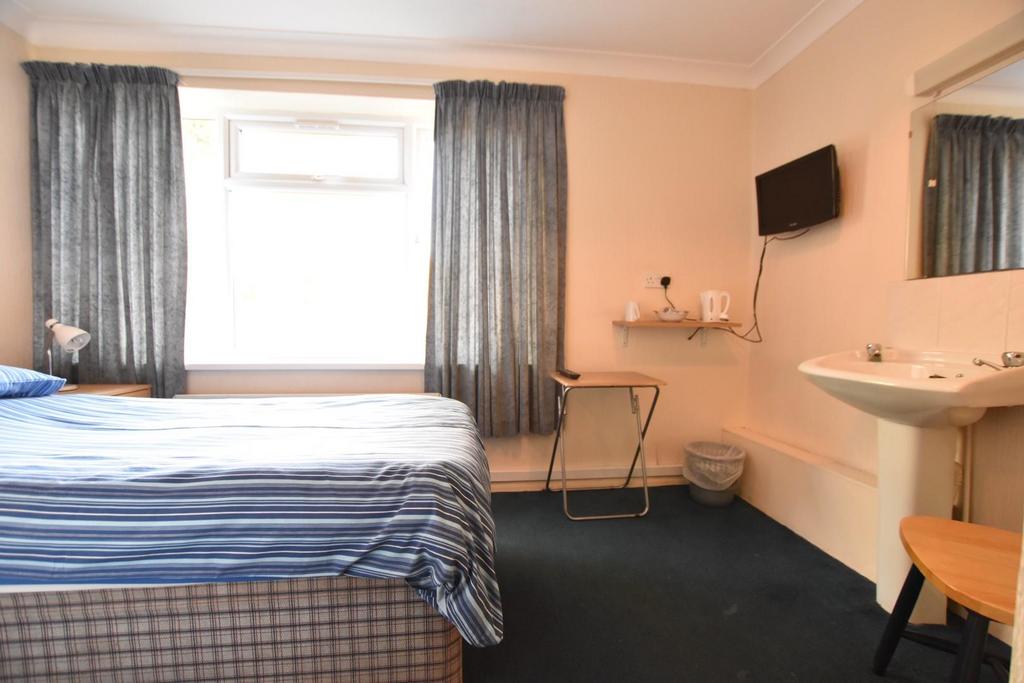 Bedroom 6