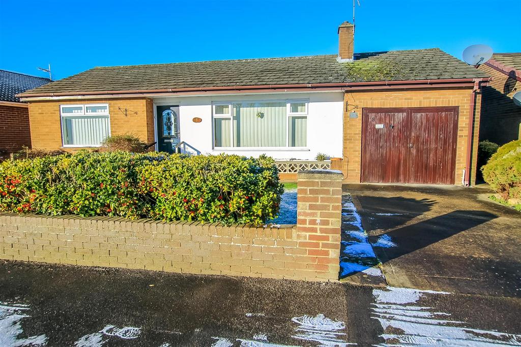 Aylmer Grove, Newton Aycliffe 2 bed detached bungalow £149,950