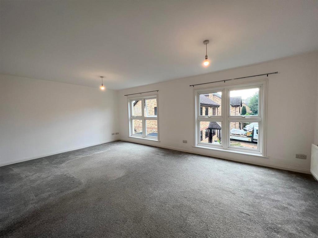 Ditton Place, Ditton, Aylesford 2 bed apartment £1,250 pcm (£288 pw)