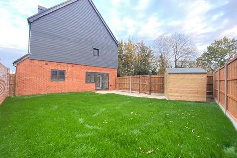 undefined, Warwick Way, Kings Hill, West Malling