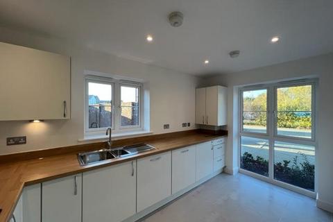 undefined, Warwick Way, Kings Hill, West Malling