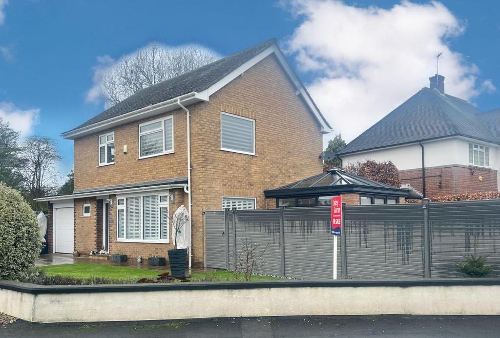 Camborne Crescent, The Westlands 4 bed detached house £475,000