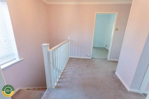 30 Brompton Road, Sprotbrough, Doncaster, DN5 7LL