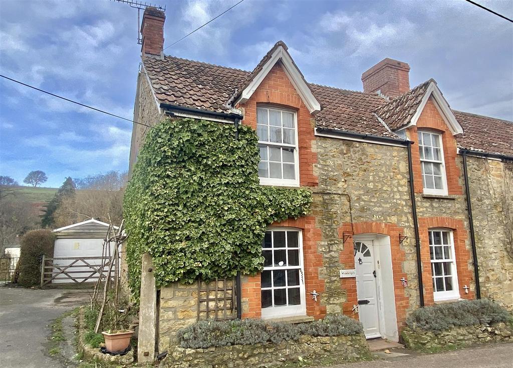 Uploders, Bridport 3 bed semidetached house for sale £450,000