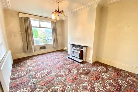 5 bedroom end of terrace house for sale - Huddersfield Road, Halifax