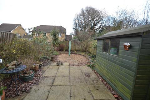 7 Blacksmiths Copse, Hailsham, BN27 3XB