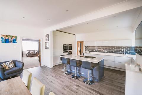 18 Barkworth Close, Anlaby, Hull, HU10 7HL