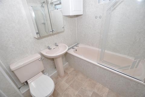 1 Millfield, Whitland, SA34 0QN
