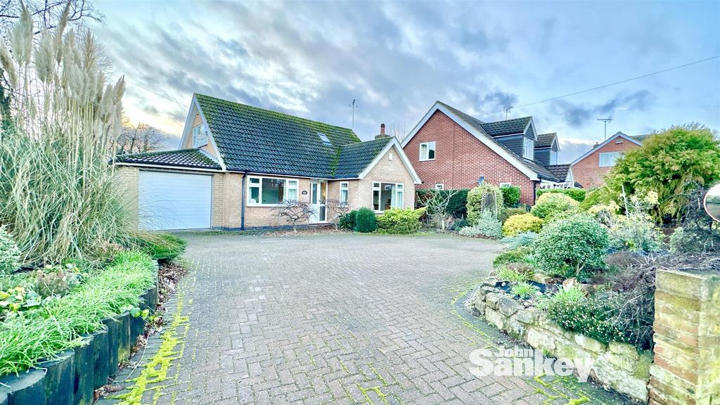 Station Lane, Farnsfield, Newark 3 bed house for sale £400,000