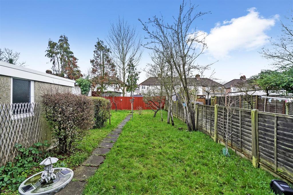 17 Sancroft Road - z Ei Gr0o BUXy Omjs WGi Hw.jpg