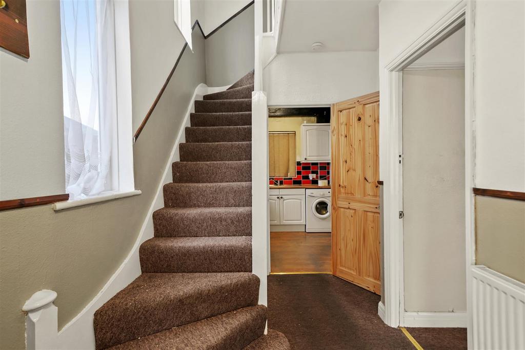 17 Sancroft Road - RTj3jhnnt Jw61 T0n Xc Tc.jpg