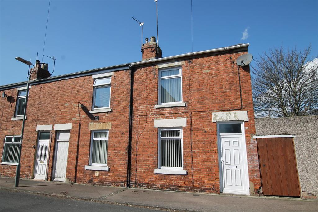 Lydia Street, Willington 2 bed end of terrace house £45,000