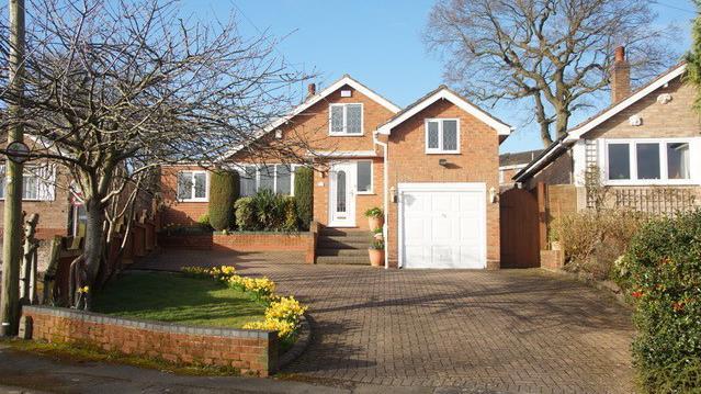 Chantry Close 10 front spring 2.jpg